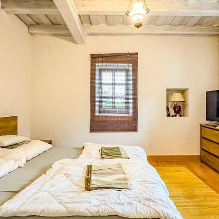Borospince Vendeghaz Villa Pécsely Buitenkant foto