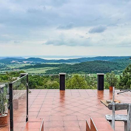 Borospince Vendeghaz Villa Pécsely Buitenkant foto
