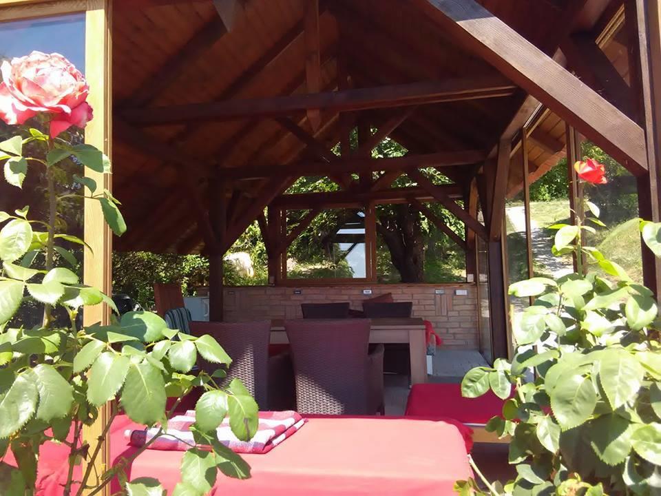 Borospince Vendeghaz Villa Pécsely Buitenkant foto